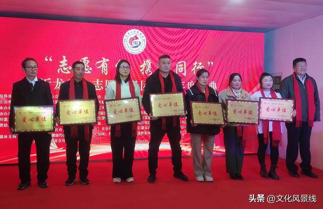 下载 (2).jpg